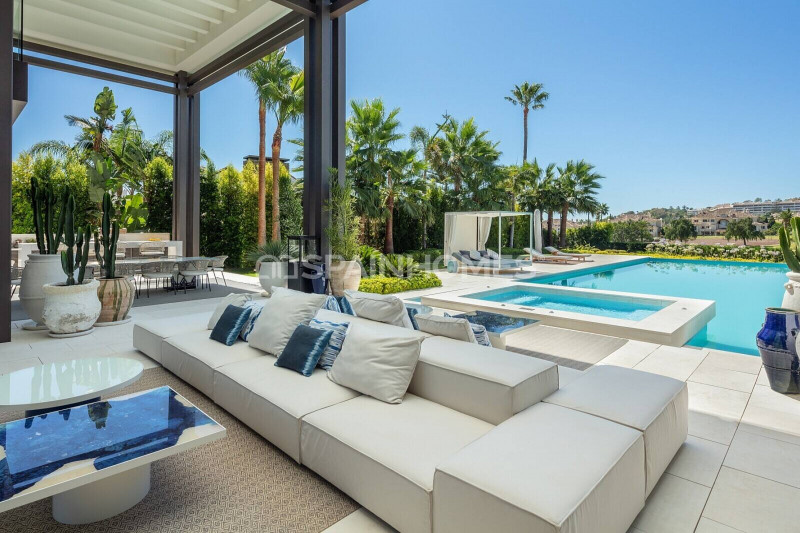 Villa in Spain, in Marbella