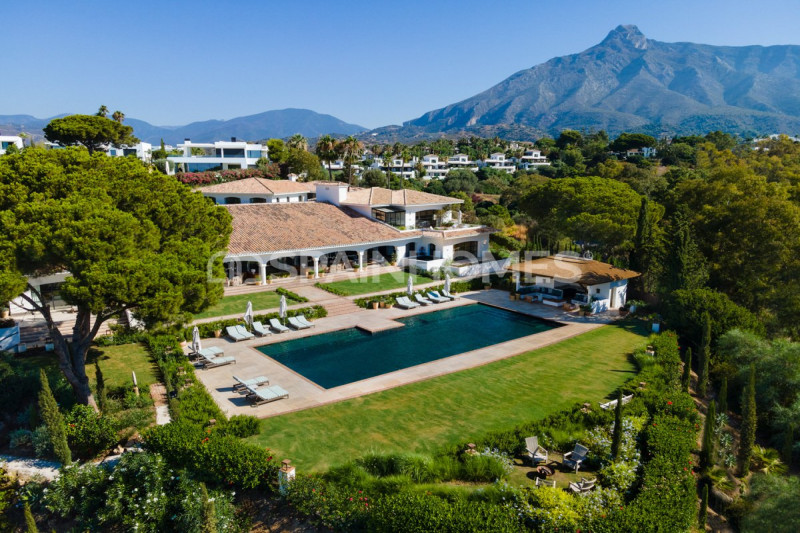 Villa in Spain, in Marbella