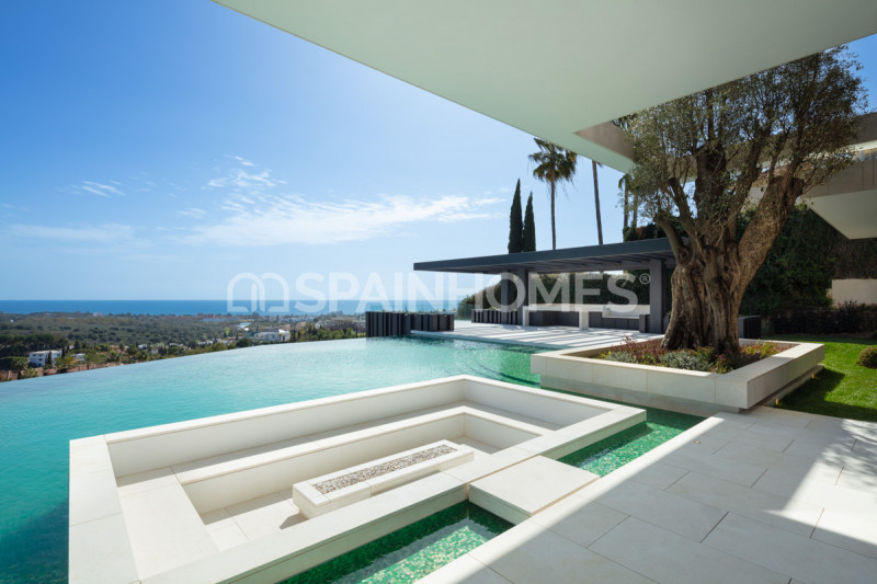 Villa in Spain, in Benahavis