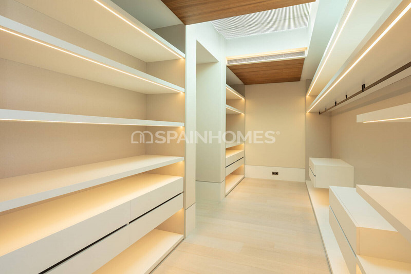 Villa in Spain, in Benahavis