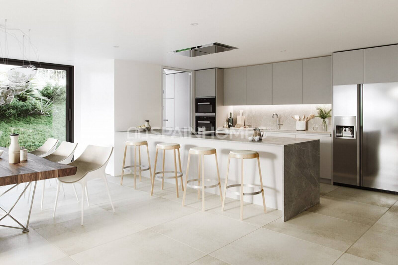 Пентхаус в Испании, в Эстепоне