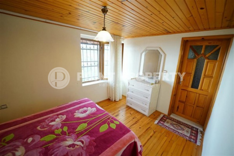 Вилла в Турции, в Демирташе