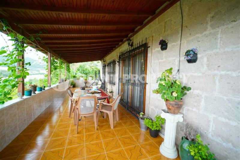 Вилла в Турции, в Демирташе