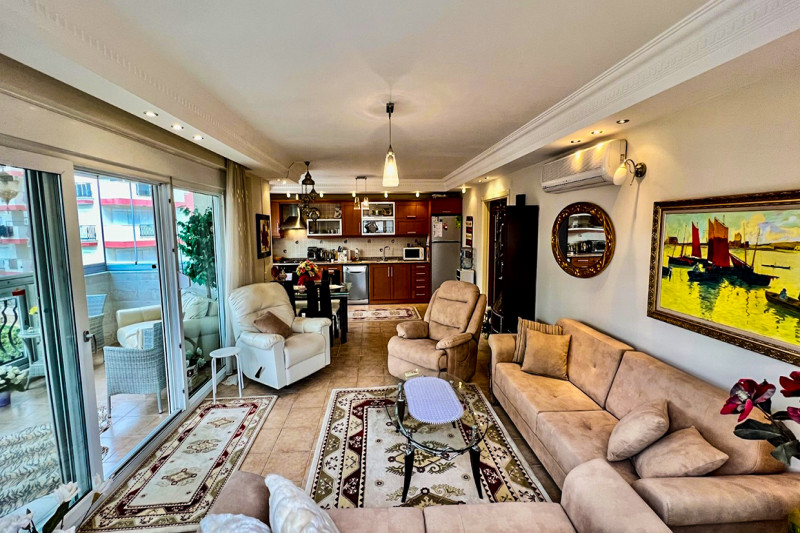 Apartment in Turkey, in Oba