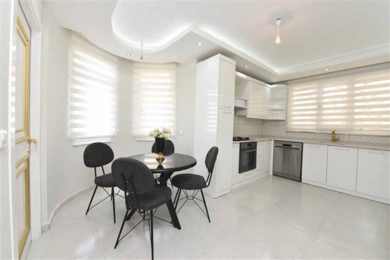 Вилла в Турции, в Аланье