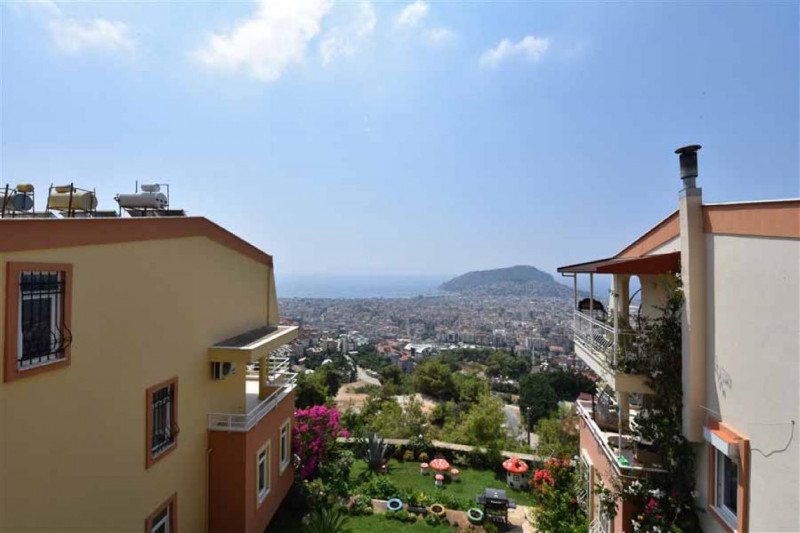 Вилла в Турции, в Аланье