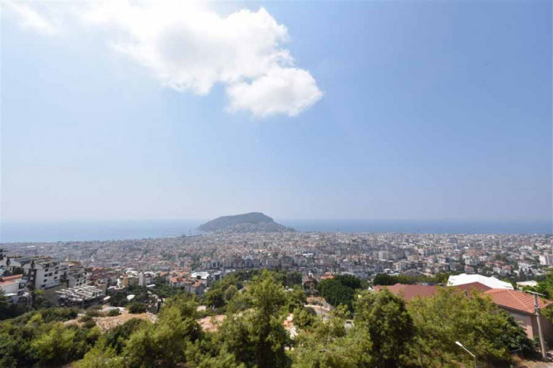 Вилла в Турции, в Аланье