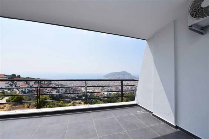 Вилла в Турции, в Аланье