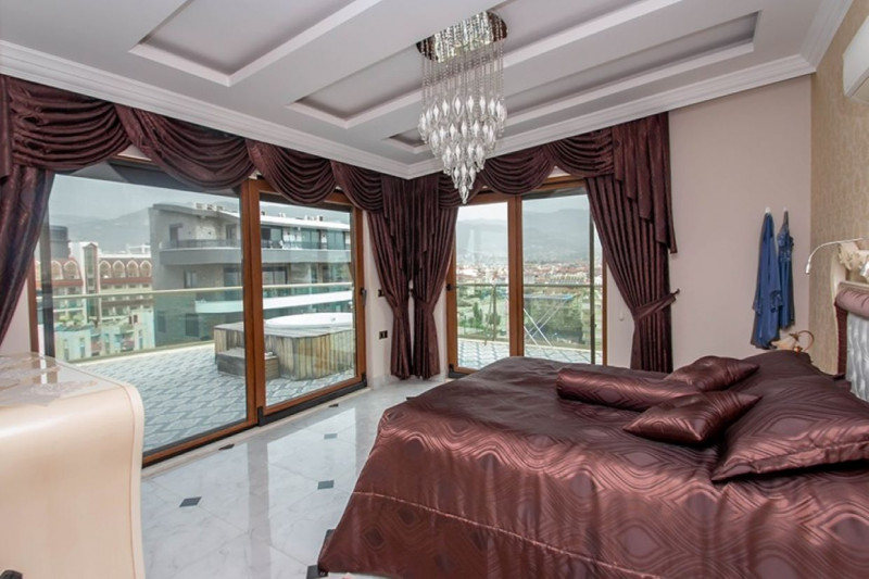 Apartment in Turkey, in Oba