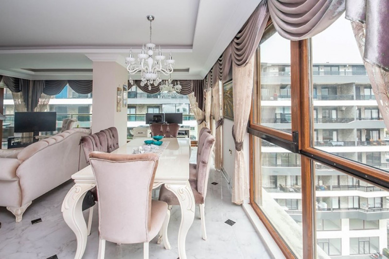 Apartment in Turkey, in Oba