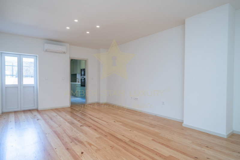 Коммерческая недвижимость в Португалии, в Порту