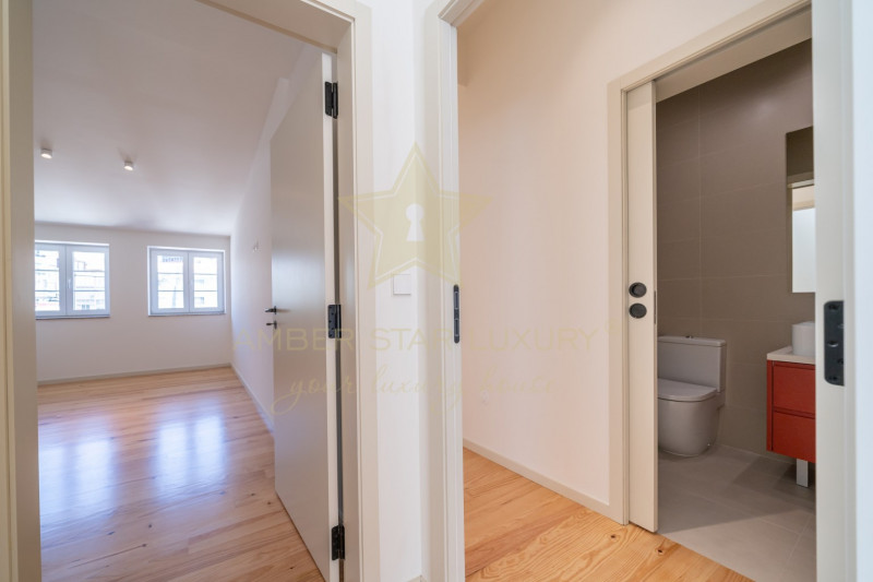 Коммерческая недвижимость в Португалии, в Порту