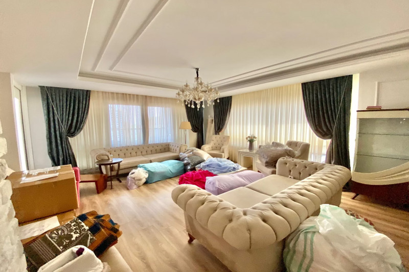 Апартаменты в Турции, в Мезитли