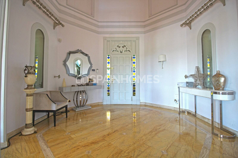 Дом в Испании, в Бенаависе