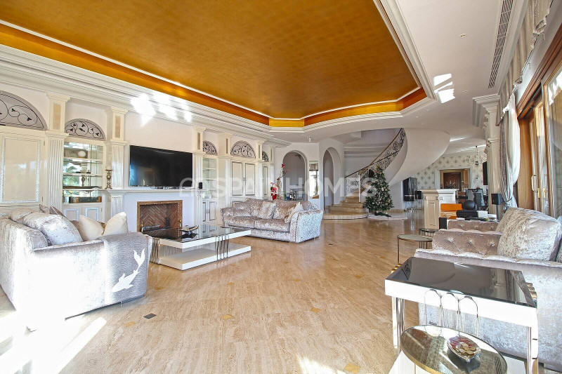 Дом в Испании, в Бенаависе