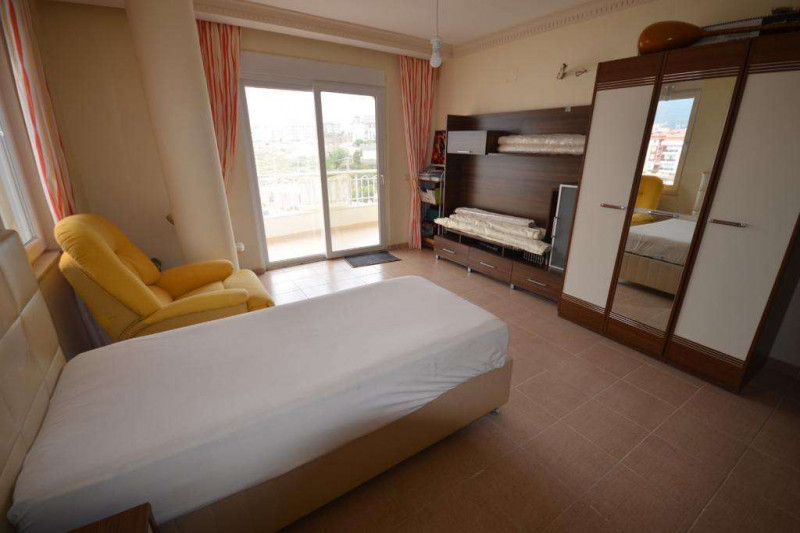 Apartment in Turkey, in Oba