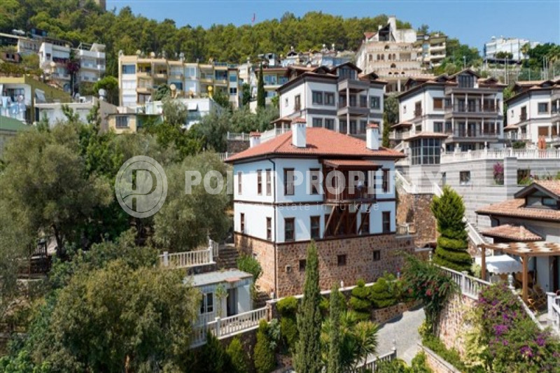 Вилла в Турции, в Аланье