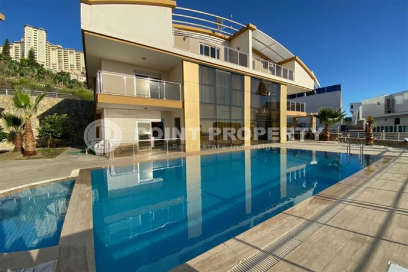 Вилла в Турции, в Махмутларе