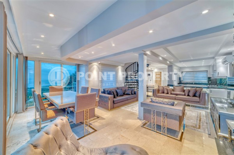 Вилла в Турции, в Демирташе