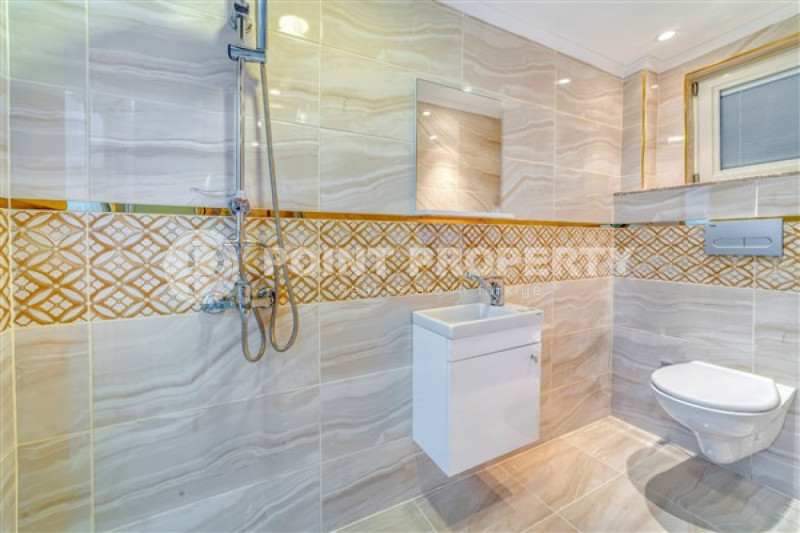 Вилла в Турции, в Демирташе