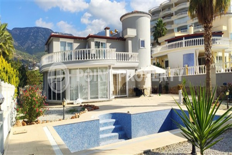 Вилла в Турции, в Махмутларе