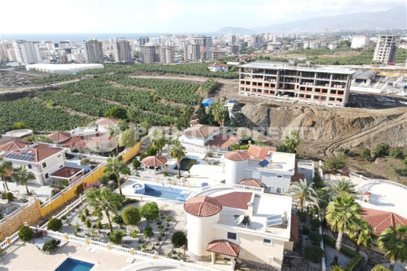 Вилла в Турции, в Махмутларе