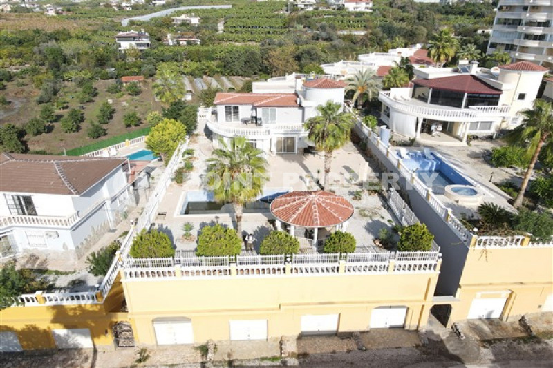 Вилла в Турции, в Махмутларе