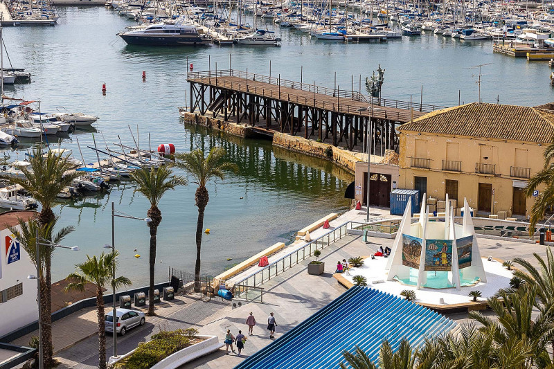 Пентхаус в Испании, в Торревьехе