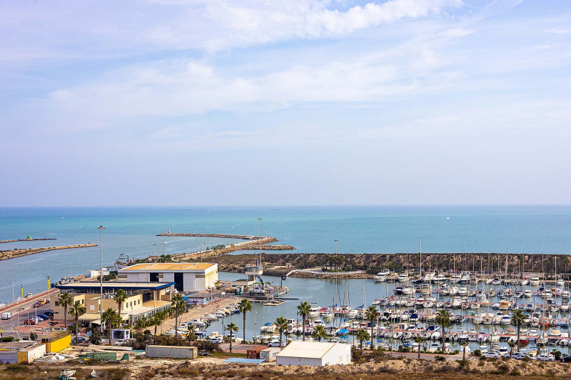 Пентхаус в Испании, в Гуардамар-дель-Сегура