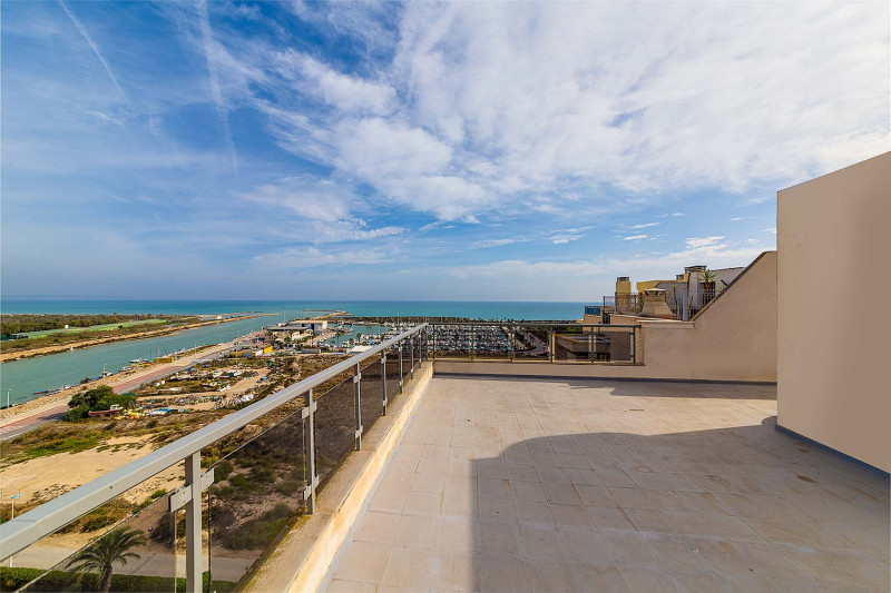 Пентхаус в Испании, в Гуардамар-дель-Сегура