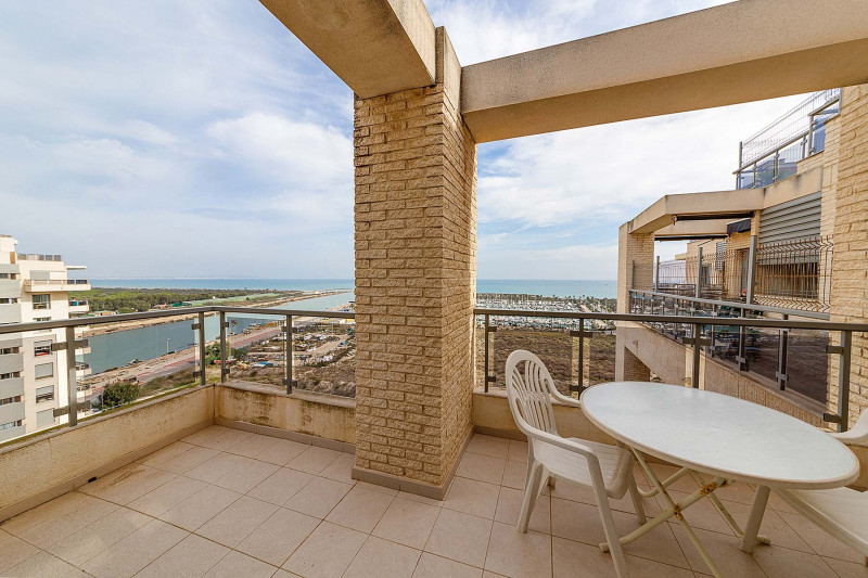 Пентхаус в Испании, в Гуардамар-дель-Сегура