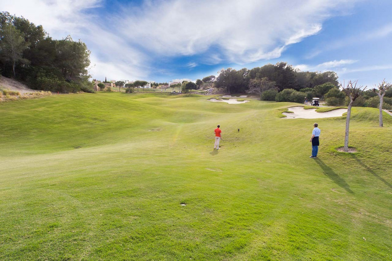 Вилла в Испании, в Лас Колинас Гольф