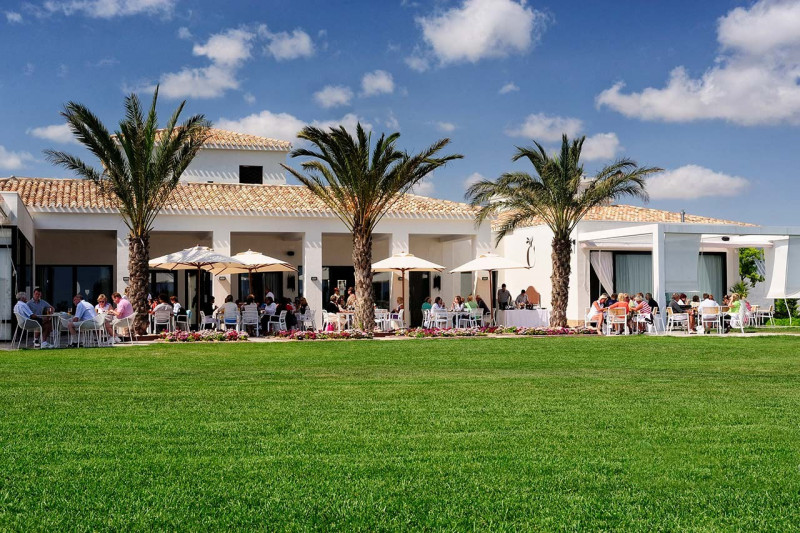 Вилла в Испании, в Лас Колинас Гольф