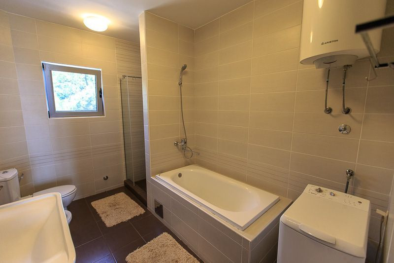 Cottage / House in Montenegro, in Zagradzhe