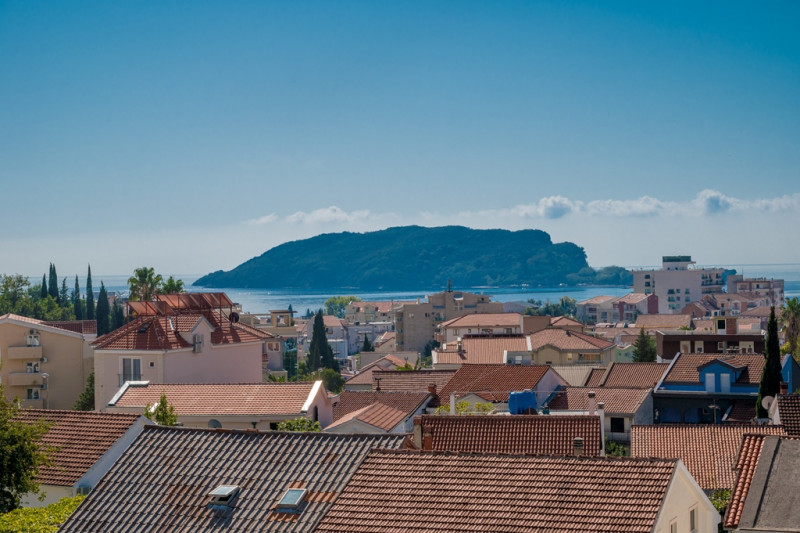 Апартаменты в Черногории, в Будве