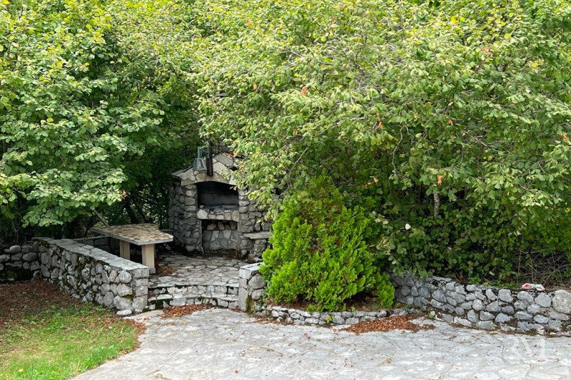 Cottage / House in Montenegro, in Morinj