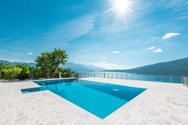 Вилла в Черногории, в Дженовичах