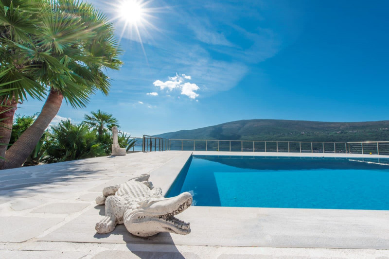 Вилла в Черногории, в Дженовичах