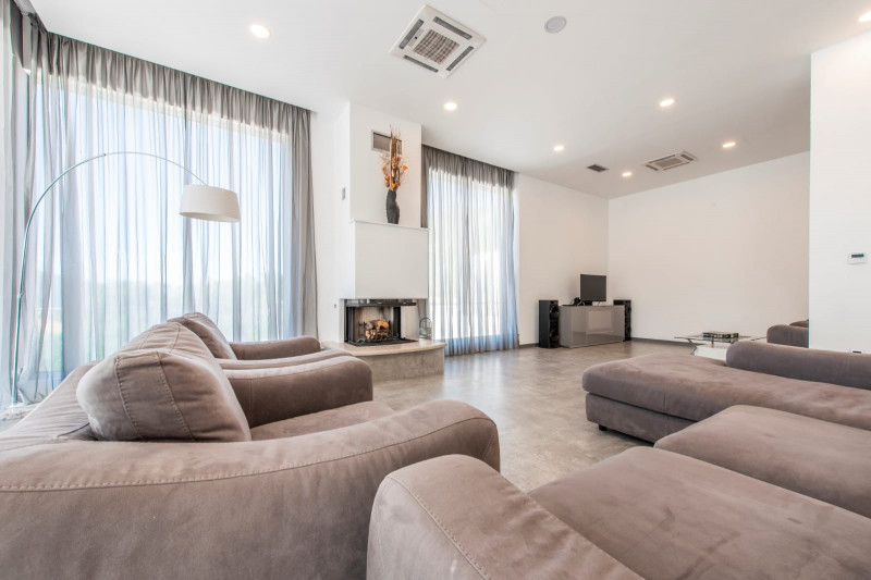 Вилла в Черногории, в Дженовичах