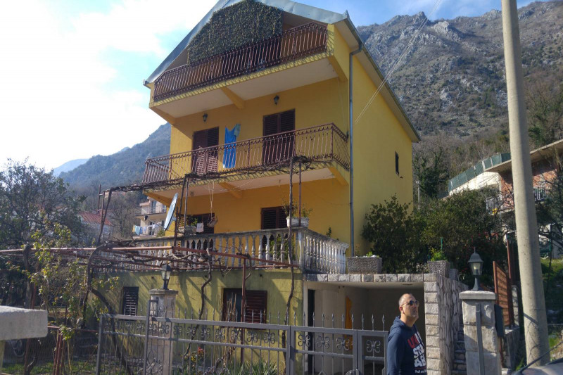 Дом в Черногории, в Морини