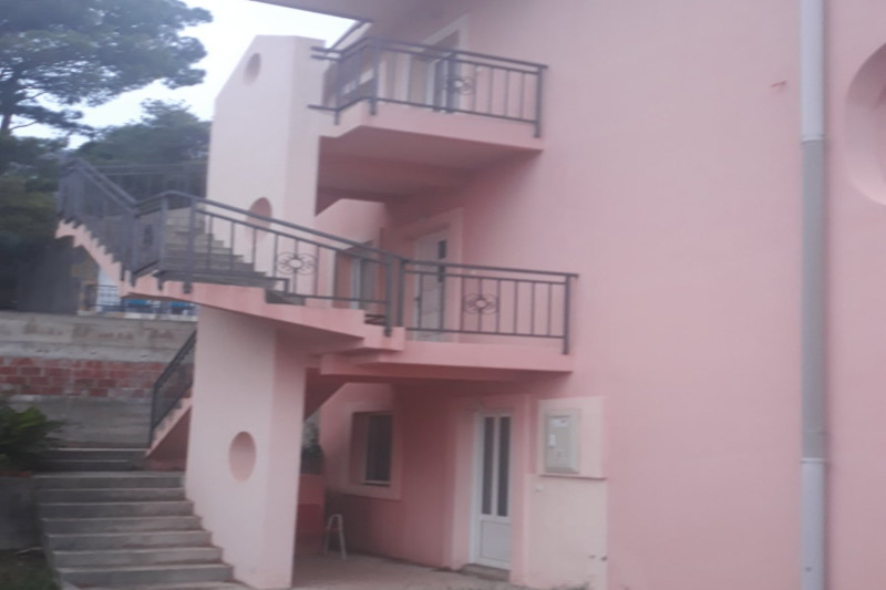 Дом в Черногории, в Зеленом поясе