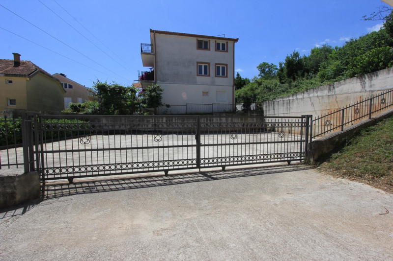 Дом в Черногории, в Баошичах