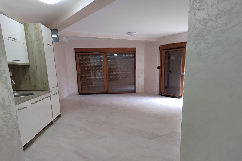 Апартаменты в Черногории, в Петроваце