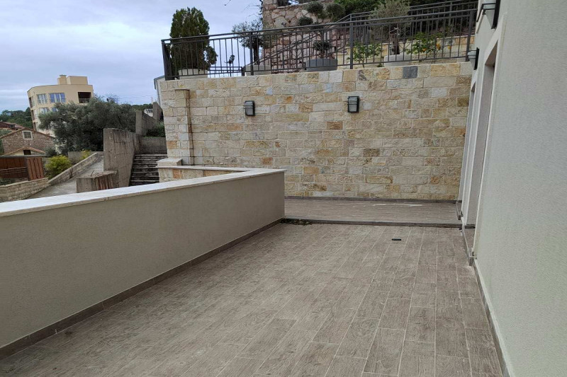 Апартаменты в Черногории, в Петроваце