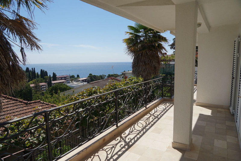 Cottage / House in Montenegro, in Ulcinj