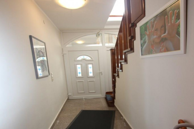 Дом в Черногории, в Будве