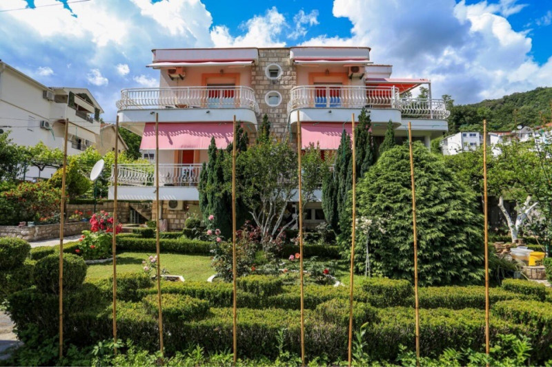 Дом в Черногории, в Биеле