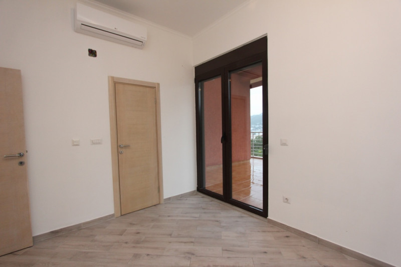 Апартаменты в Черногории, в Добра Воде