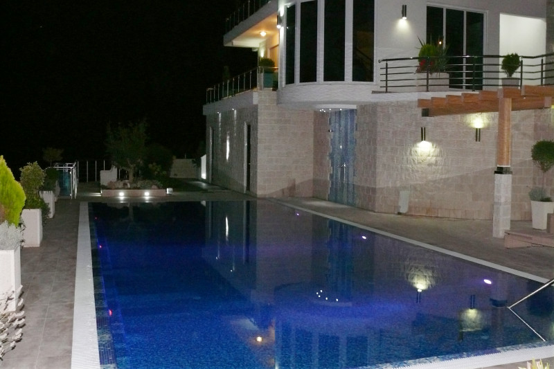 Дом в Черногории, в Добра Воде