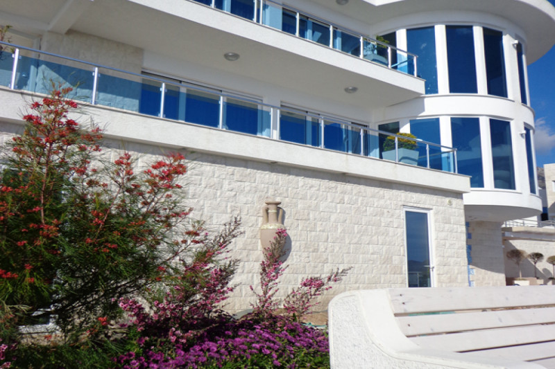 Дом в Черногории, в Добра Воде